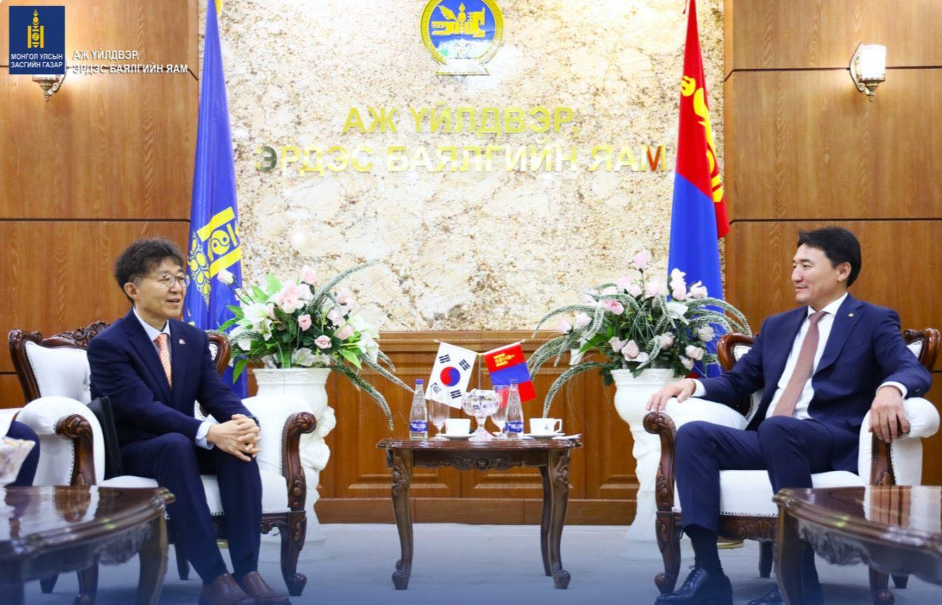 МОНГОЛ–СОЛОНГОСЫН АЖ ҮЙЛДВЭРИЙН ХАМТЫН АЖИЛЛАГААГ ӨРГӨЖҮҮЛНЭ